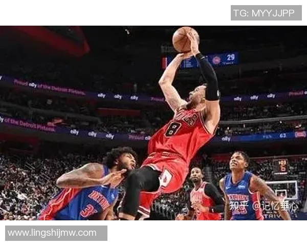 2011年NBA季后赛公牛对热火第七场激战回顾与精彩瞬间分析