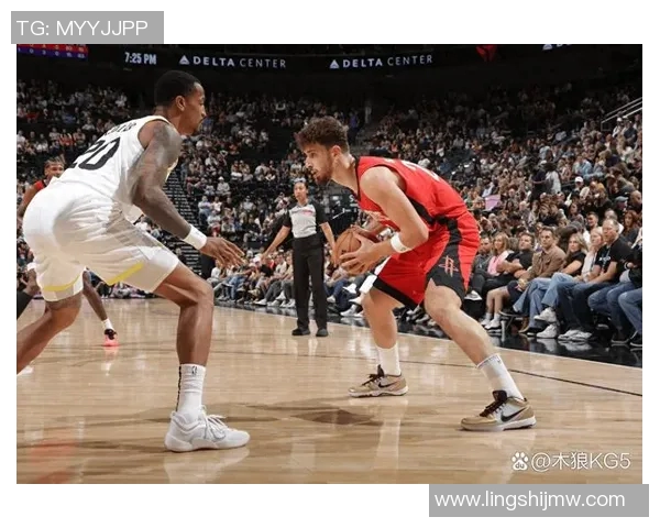 2018年12月18日NBA火箭队与爵士队激战回顾及精彩瞬间分析