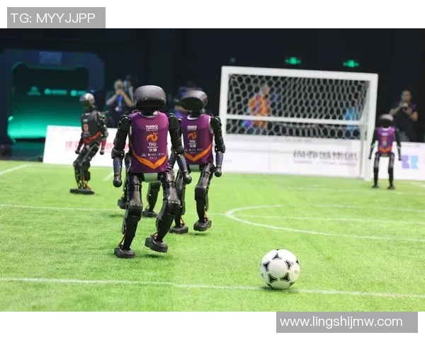 重庆足球队与武汉足球队赛后复盘分析比赛经验与战术调整探讨 重庆足球队与武汉足球队赛后复盘分析比赛经验与战术调整探讨