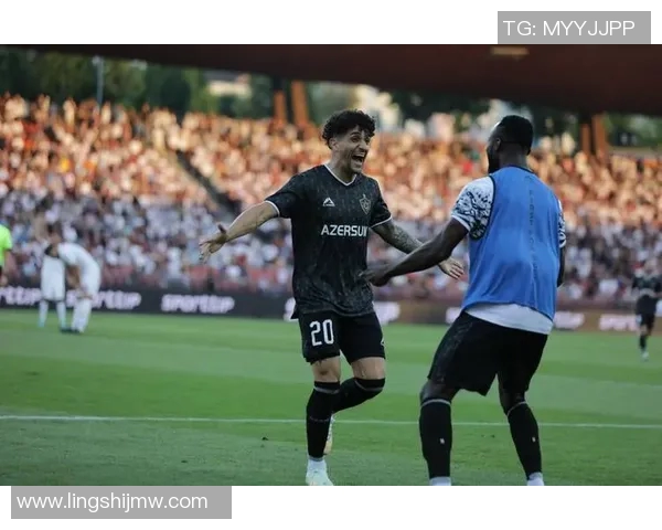 足球明星的防守反击技巧揭秘如何在比赛中迅速扭转局势提升球队胜算 足球明星的防守反击技巧揭秘如何在比赛中迅速扭转局势提升球队胜算